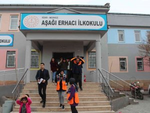 Iğdır’da Deprem Ve Tahliye Tatbikatı