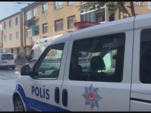 Bunalımda Olan Şahıs Banyoda Kendini Astı