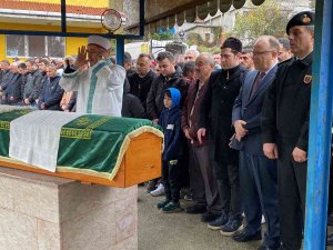 Zonguldak’ta Büşra Akın’ın Öldüğü Kazada Servis Şoförünün Tedavisi Sürüyor
