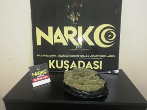 Şüpheli Otomobilin Bagajından Uyuşturucu Çıktı