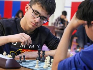 Sivas’ta Satranç Yıldızlar İl Birinciliği Turnuvası Düzenlendi