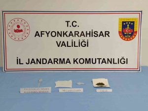 Park Halinde Duran Otomobilden Uyuşturucu Çıktı