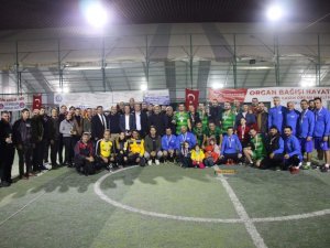 Sağlık Çalışanları Geleneksel Futbol Turnuvasında Buluştu