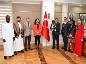 Vali Gürel’e Dünya Göçmenler Günü Ziyareti