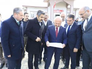 Ağrı Valisi Varol, Tutak İlçesinde İncelemelerde Bulundu