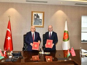 Yargıtay Ve Anadolu Üniversitesi Arasında İş Birliği Protokolü İmzalandı