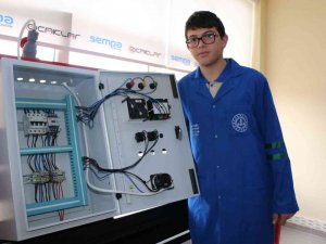 Lisede Pano Montaj Atölyesi Oluşturuldu