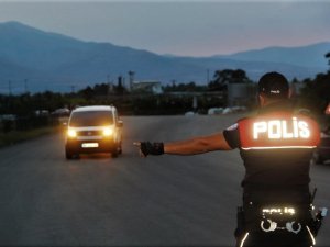 Erzincan’da Çeşitli Suçlardan Aranan 27 Kişi Yakalandı