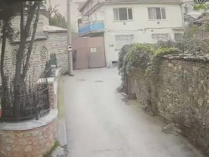 Bursa’da Caminin Kurşun Levhalarını Böyle Çaldı