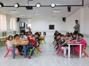 Okul Öncesi Eğitim, Çocukların Gelişim Sürecini Hızlandırıyor