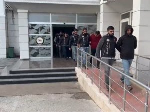 Mersin’de Kökünü Kurutma Operasyonunda 97 Şahıs Tutuklandı