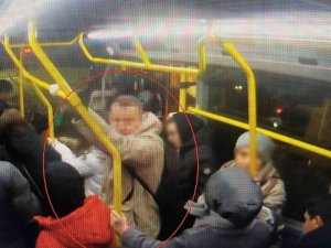 Oyuncak Tabancayla Kuyumcuya Giren Şüpheli Kamerada