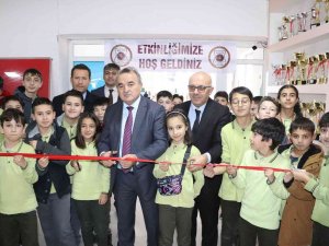Yerli Malı Haftası Sebebiyle Hayır Çarşısı Açıldı