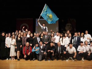 Kazakistan’ın Bağımsızlık Günü Kütahya’da Coşkuyla Kutlandı