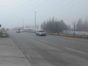 Afyonkarahisar Sisli Havaya Uyandı