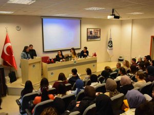 Eğitim Fakültesi Öğrencilerine Farkındalık Eğitimi