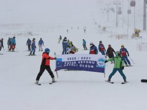 Erciyes’te Sezona Kar Engeli
