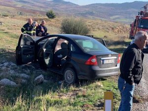 Gaziantep’te 2 Otomobil Kafa Kafa Çarpıştı: 3 Yaralı