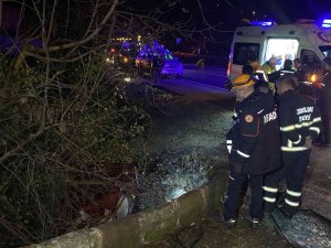 Kontrolden Çıkan Otomobil Kanala Devrildi: 1 Ölü