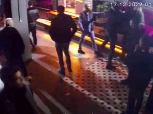 1 Kişinin Öldüğü Alkollü Mekandaki Silahlı Çatışma Anı Kamerada