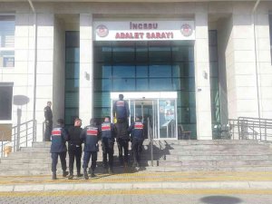 Kayseri’de Oto Hırsızı 2 Şahıs Yakalandı