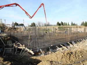 Gölcük’e Yapılan Yeni Terminalin Temel Betonu Atılıyor