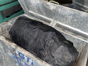Kapıkule’de Valizler Dolusu Uyuşturucuyu Çöpe Atarken Yakalandılar