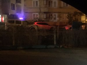 Hemşire Eşini Çocuklarının Yanında Bıçaklayarak Öldürdü