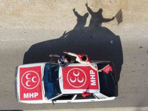 Bahçeli’yi Karşılamaya Binlerce Araç Gitti