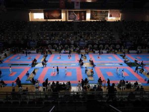 İ̇ller Arası Karate Ligi’nin Üçüncü Ayağı Tamamlandı