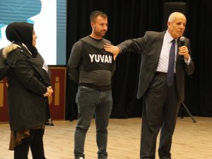 Akşehir’de “Mutlu Yuvanın Sırları” Konulu Konferans
