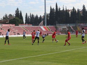Tff 2. Lig: Balıkesirspor: 0 - Vanspor Fk: 3
