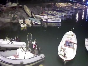 Hatay’da Deprem Anı Sahildeki Kameralara Yansıdı