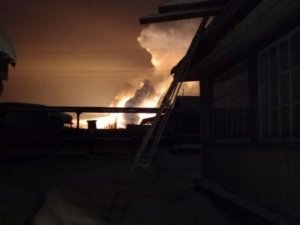 Rusya’da Petrol Ve Doğal Gaz Tesisinde Yangın: 1 Yaralı