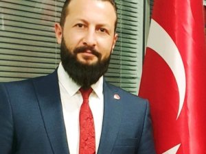 Öğretim Üyesine Tepkiler Çığ Gibi Büyüyor