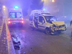 Konya’da Yoğun Sis Kazaları Beraberinde Getirdi
