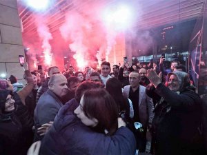 Denizli’nin Şampiyon Kızlarına Görkemli Karşılama