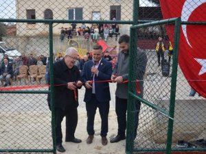 Gömeç Belediyesi’nden Gençlere Halı Saha