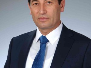 Fırat: “Hükümet Özgür Sendikacılğın İpini Çekiyor, Muhalefet Alkışlıyor”