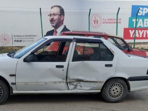 Bilecik’teki Trafik Kazasında 1 Kişi Yaralandı
