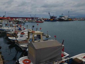 Marmara Denizi Ulaşımına Poyraz Engeli