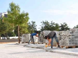 Konyaaltı Okullarında Çalışmalar Sürüyor