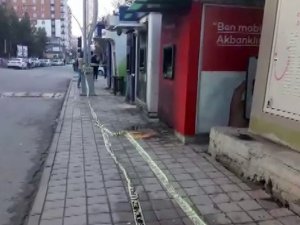 Siirt’te 5 Banka Atm’si Kundaklandı