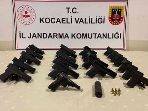 Çok Sayıda Tabanca Ele Geçirildi