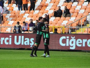 Denizlispor Deplasmanda 3 Golle Kazandı