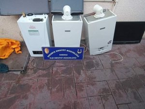 Kombi Ve Elektronik Eşya Hırsızları Yakalandı