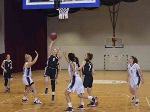 Basketbol Bölgesel Lig Şampiyonası Zbeü Ev Sahipliğinde Başladı