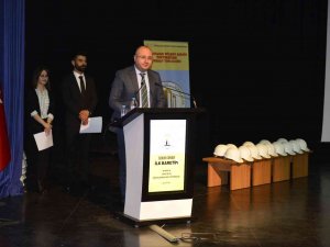 Zbeü İ̇nşaat Mühendisleri Topluluğundan ‘Benim Günüm İ̇lk Baretim’ Etkinliği