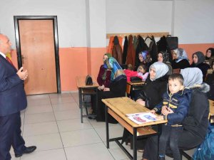 İ̇l Milli Eğitim Müdürü Korkmaz: “6 Bin 23 Velimiz Eş Zamanlı Eğitim Aldı”