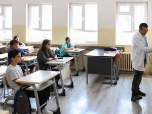 Bakan Özer: “Yarıyıl Tatilinde Ücretsiz Kurslarımız 21 Ocak’ta Başlayacak”